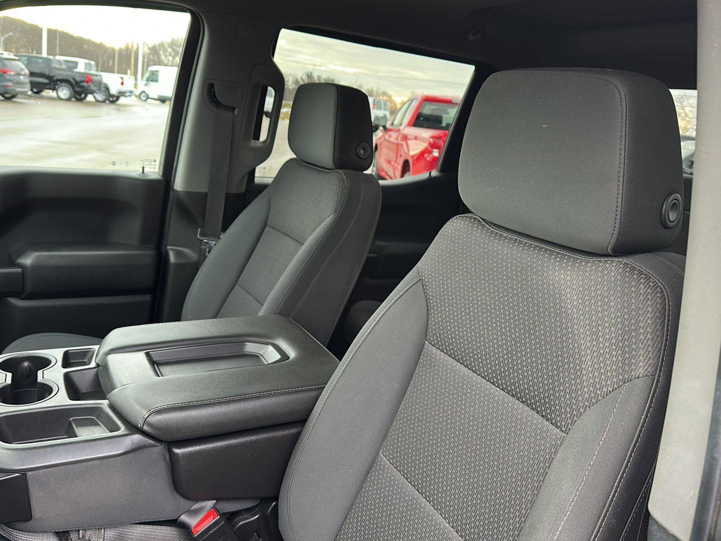 Used 2020 Chevrolet Silverado 1500 Custom w/ Custom Value Package image 22