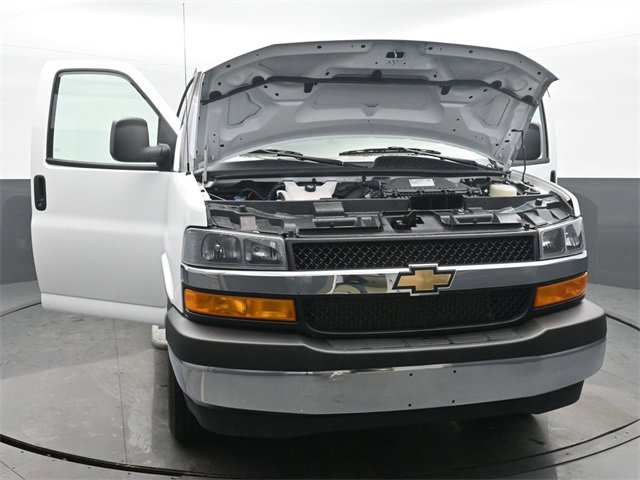 Used 2024 Chevrolet Express 2500 w/ Driver Convenience Package image 42