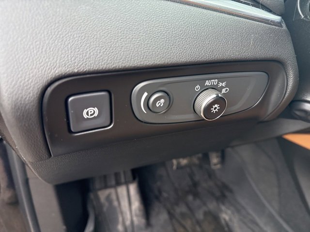 Used 2019 Buick Enclave Premium w/ Experience Buick Package image 23