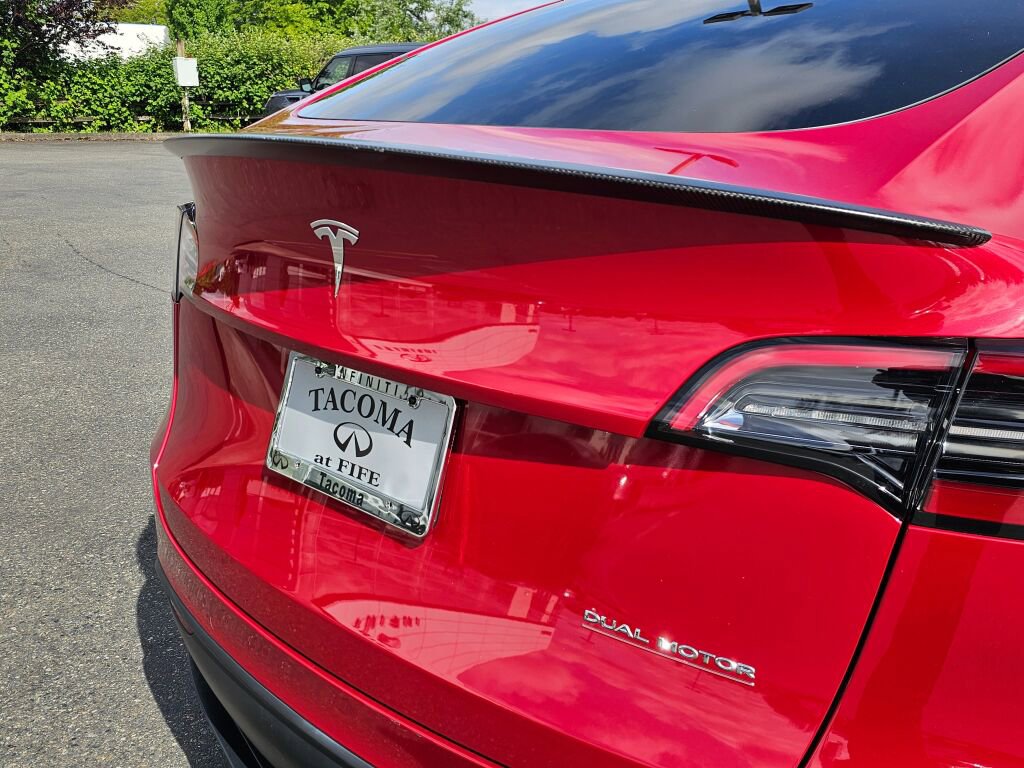 Used 2022 Tesla Model Y Performance AWD/4WD image 17
