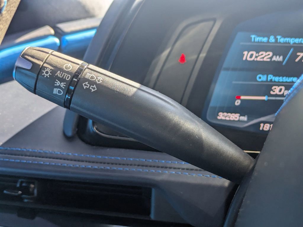 Used 2023 Chevrolet Corvette Stingray Premium Conv w/ Z51 Performance Package image 26