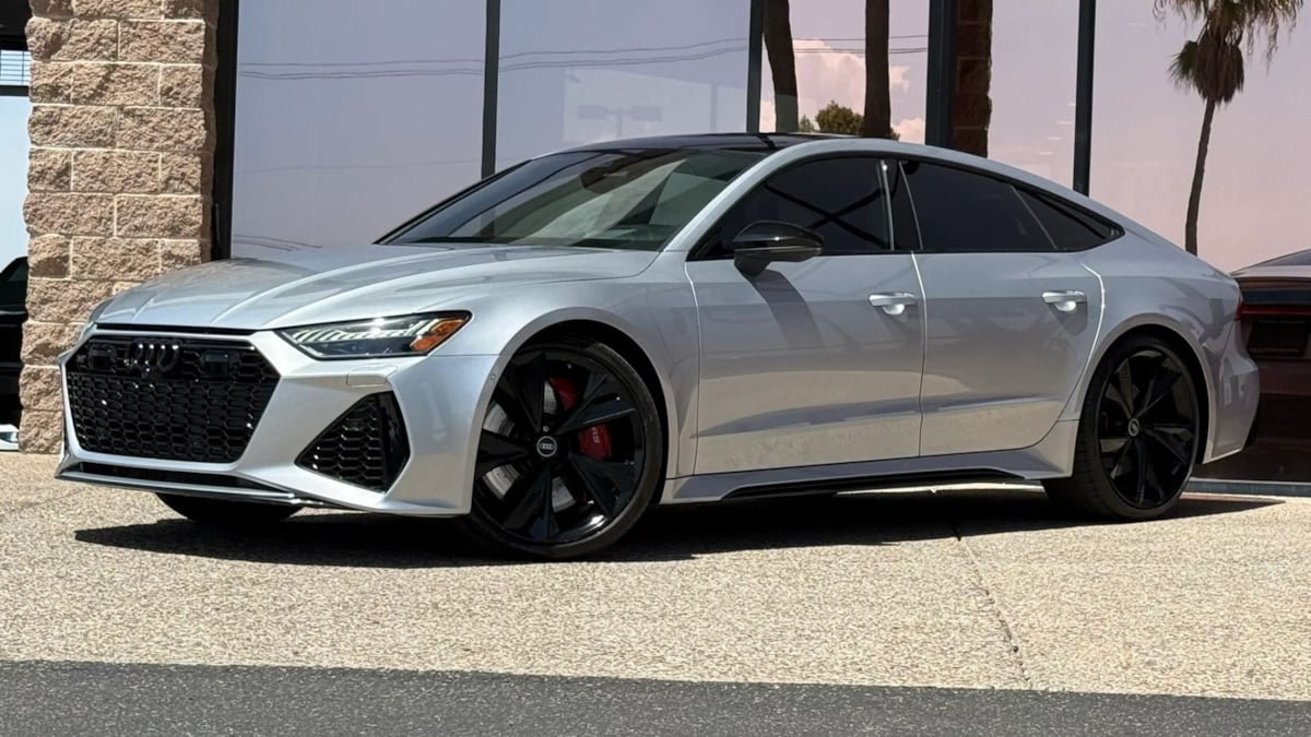 Used 2021 Audi RS 7 Sportback AWD/4WD image 3