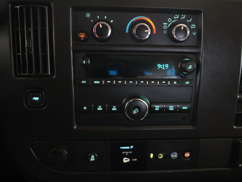 Used 2023 Chevrolet Express 3500 LS image 20