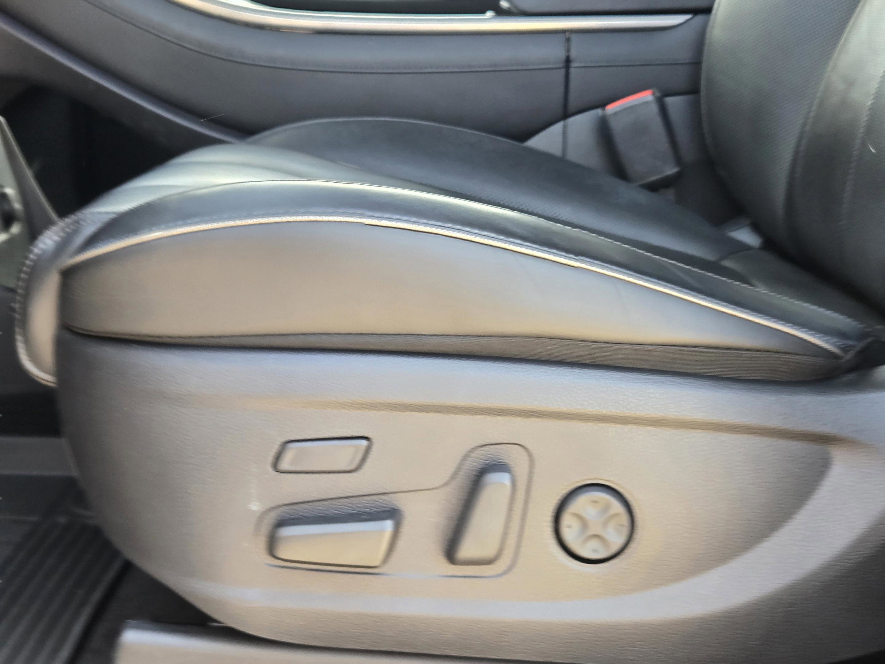 Used 2020 Hyundai Palisade Limited image 20