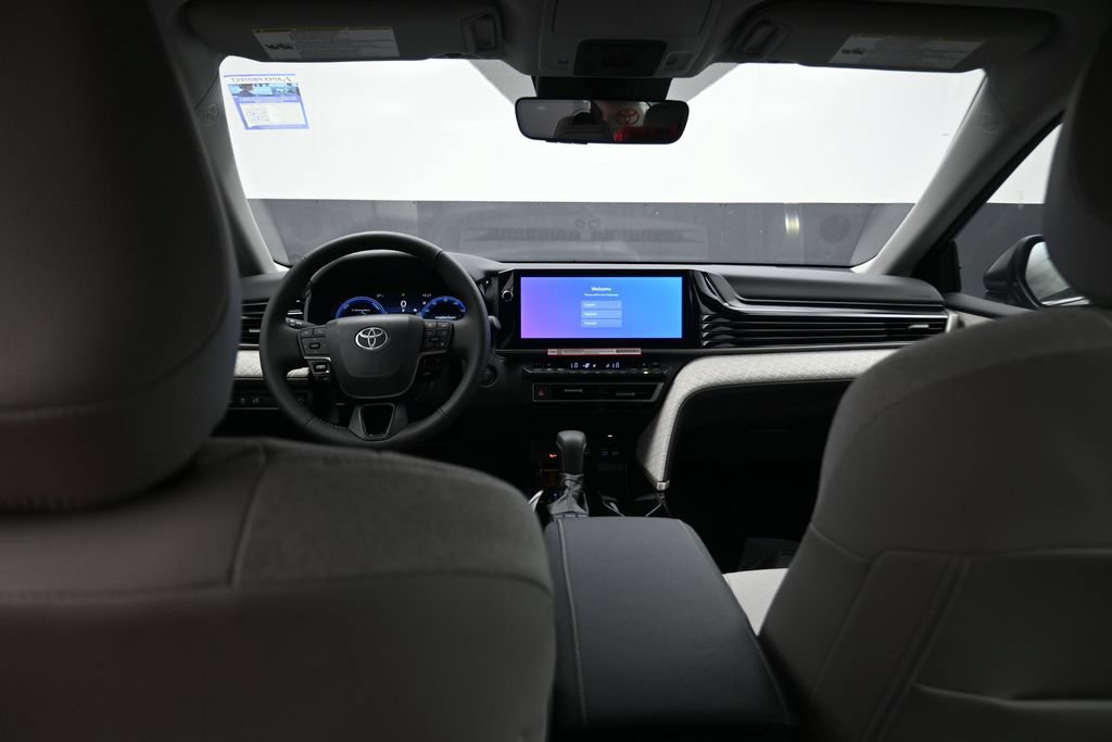 Used 2026 Toyota Camry XLE FWD image 13