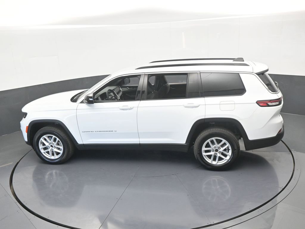 Used 2024 Jeep Grand Cherokee L Laredo image 45