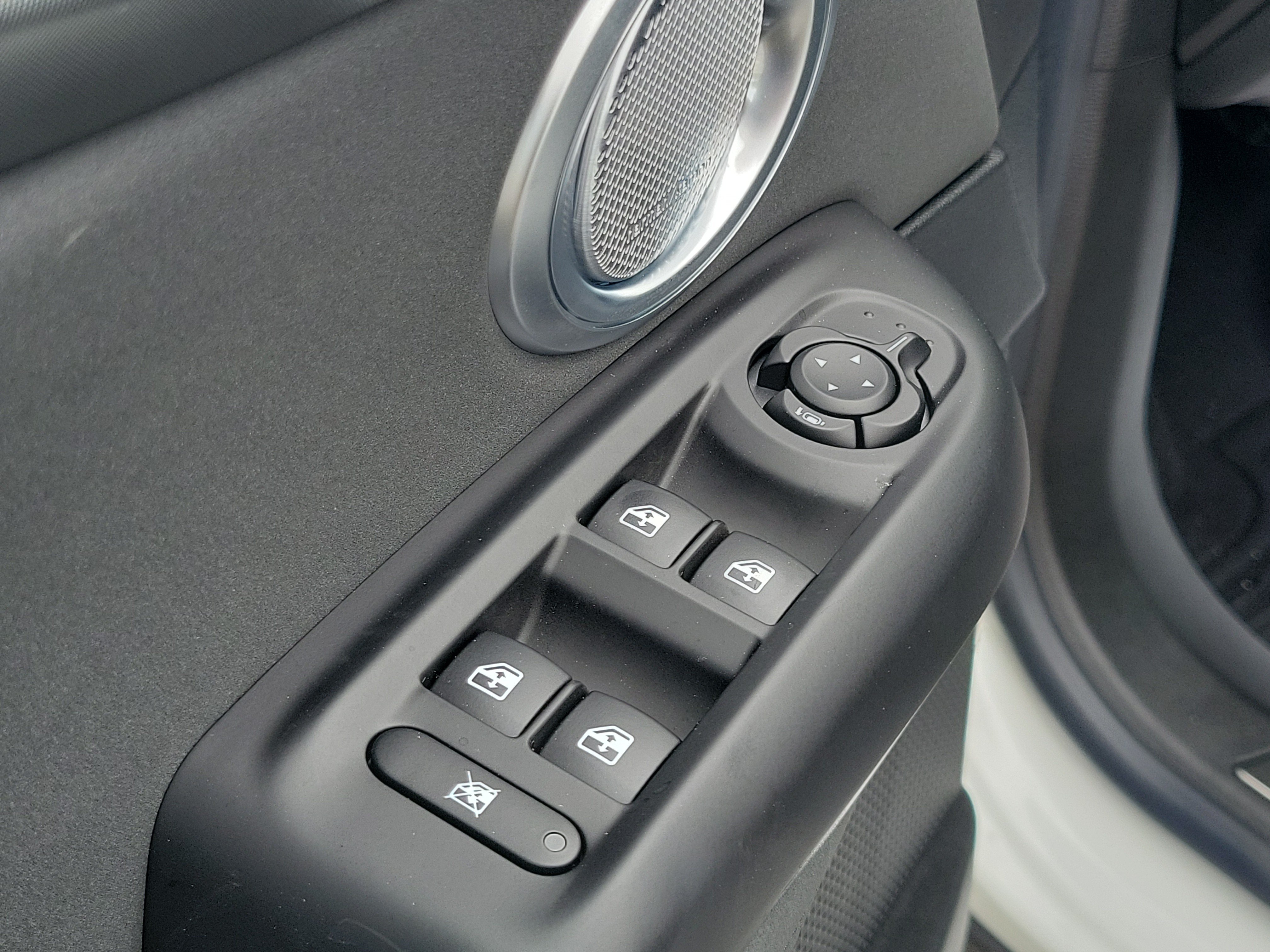 Used 2024 Alfa Romeo Tonale Ti AWD/4WD image 17