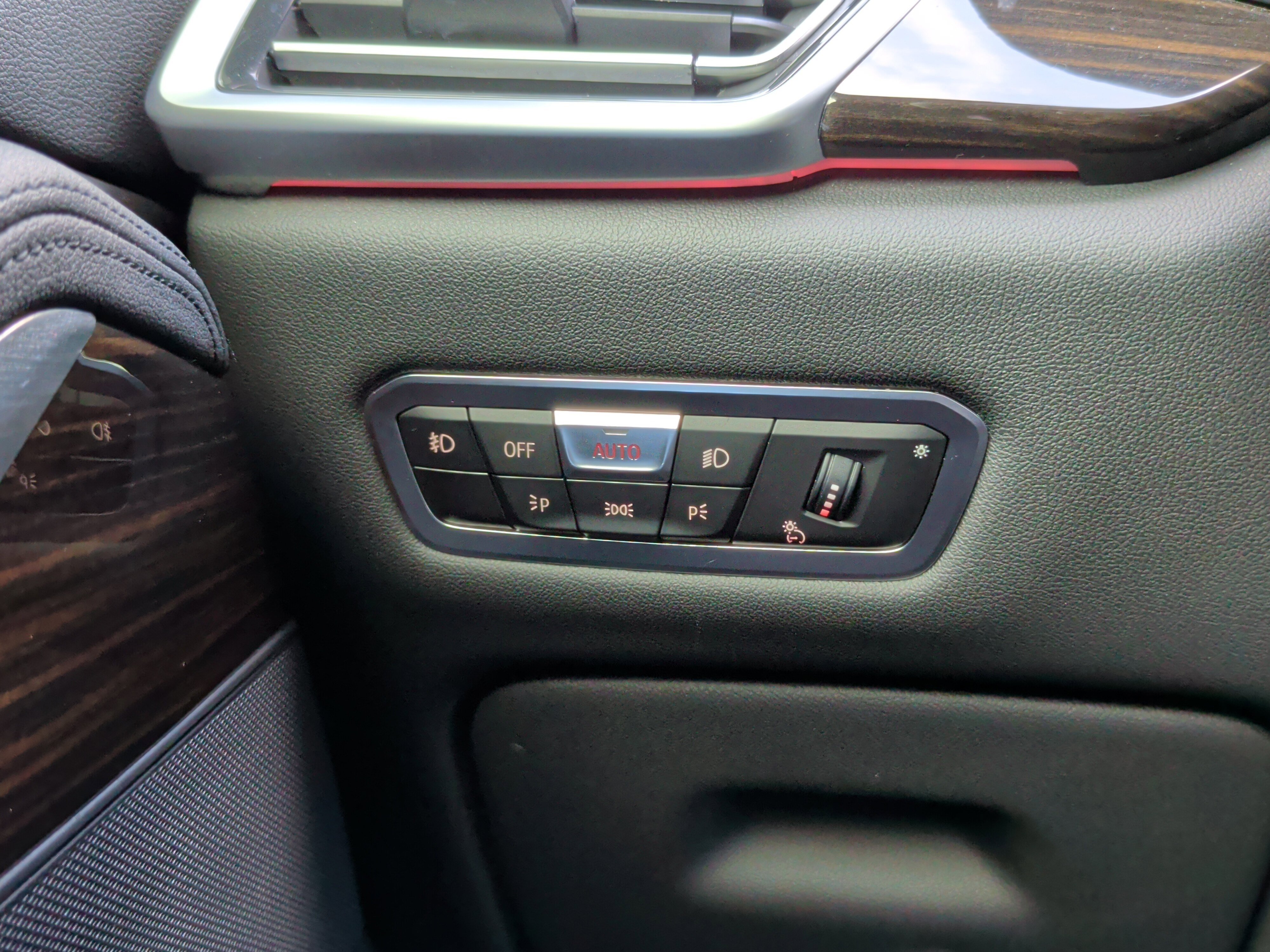 Used 2019 BMW X5 xDrive40i w/ Convenience Package AWD/4WD image 24