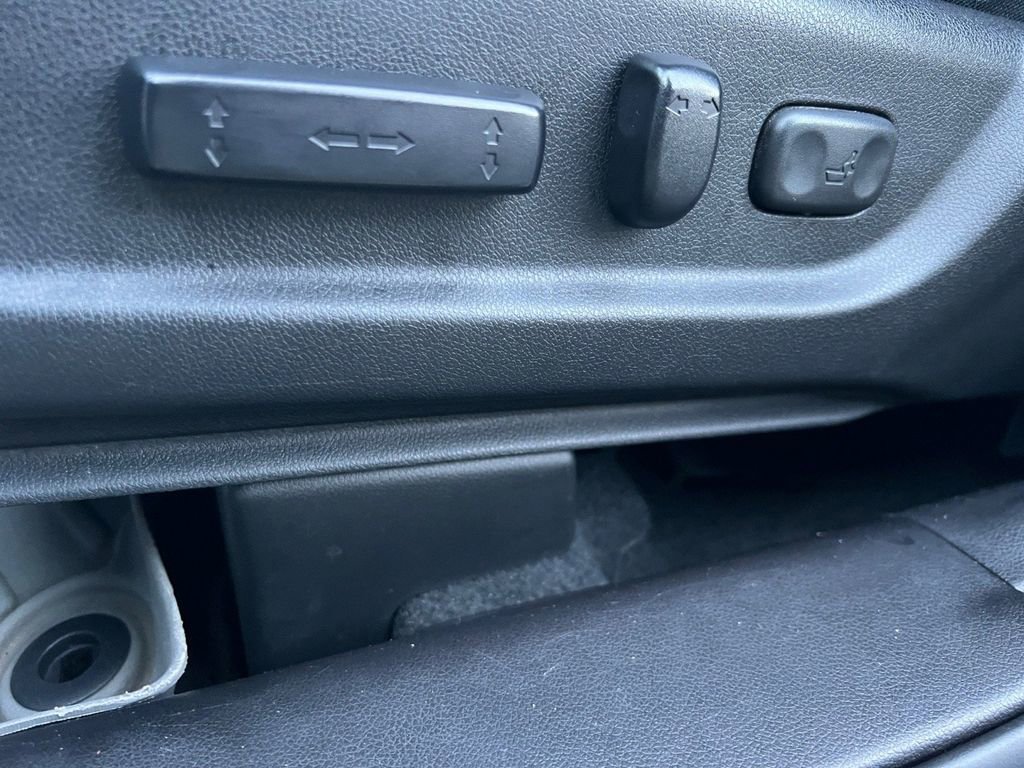 Used 2016 Honda CR-V EX image 24