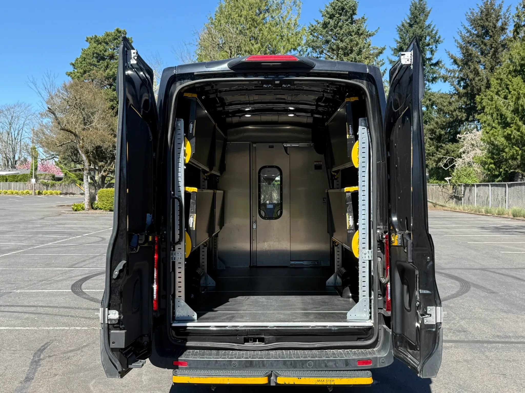 Used 2023 Ford Transit 250 148 High Roof Extended w/ Load Area Protection Package RWD image 22