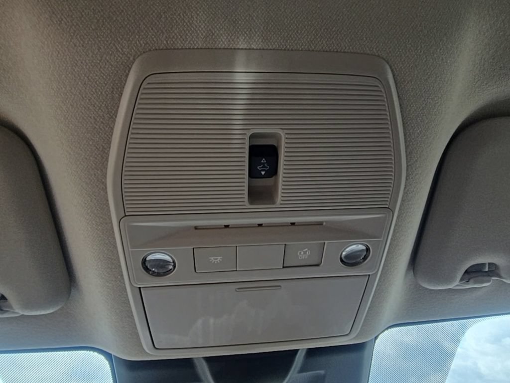 New 2026 Nissan Sentra SV w/ SV Convenience Package FWD image 22
