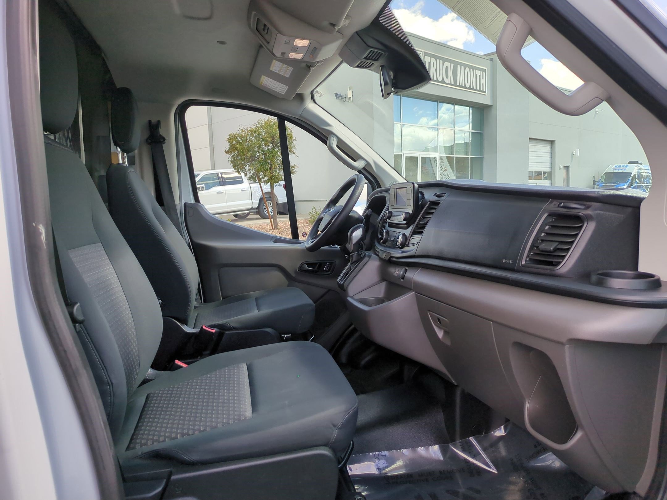 Used 2024 Ford Transit 250 Base w/ Exterior Upgrade Package image 27