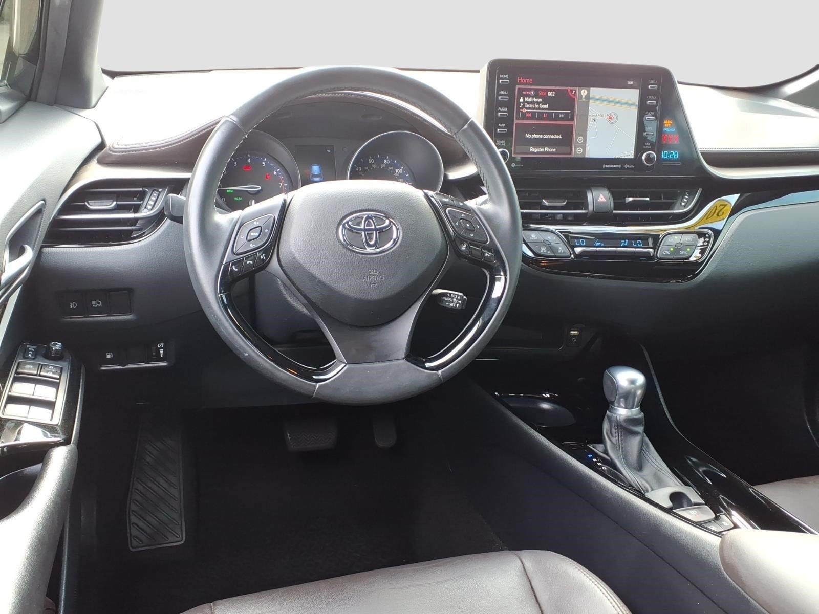 Used 2019 Toyota C-HR Limited FWD image 12