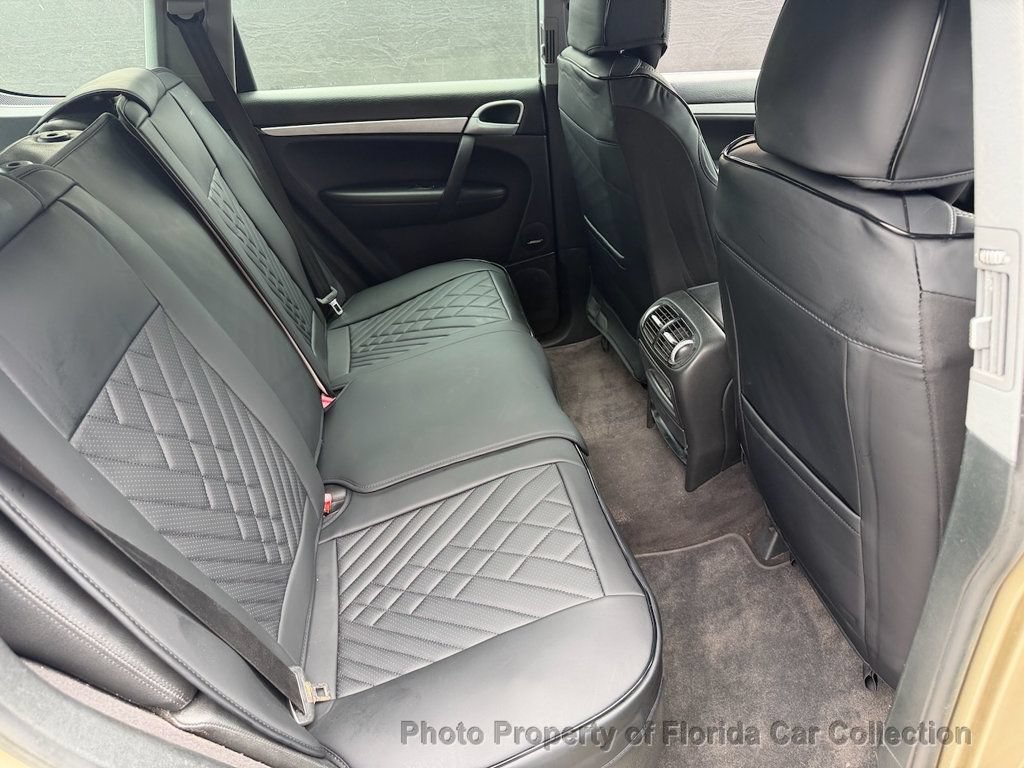 Used 2005 Porsche Cayenne S AWD/4WD image 10