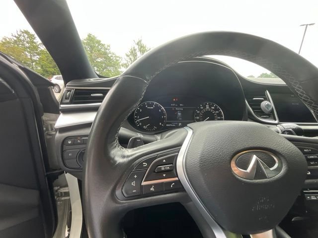 Used 2021 INFINITI QX50 Luxe w/ Appearance Package AWD/4WD image 25