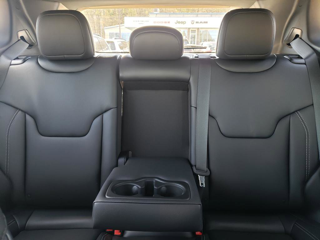 New 2026 Jeep Compass Limited AWD/4WD image 16