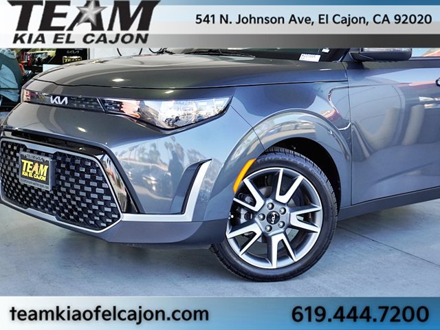 Certified 2024 Kia Soul EX w/ EX Designer Package FWD image 3