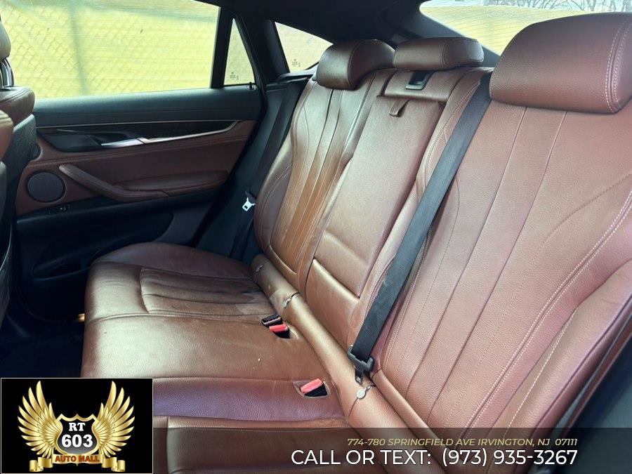 Used 2019 BMW X6 xDrive35i w/ Convenience Package AWD/4WD image 9