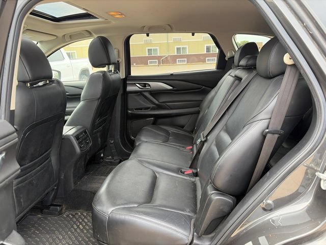 Used 2017 MAZDA CX-9 Touring AWD/4WD image 18