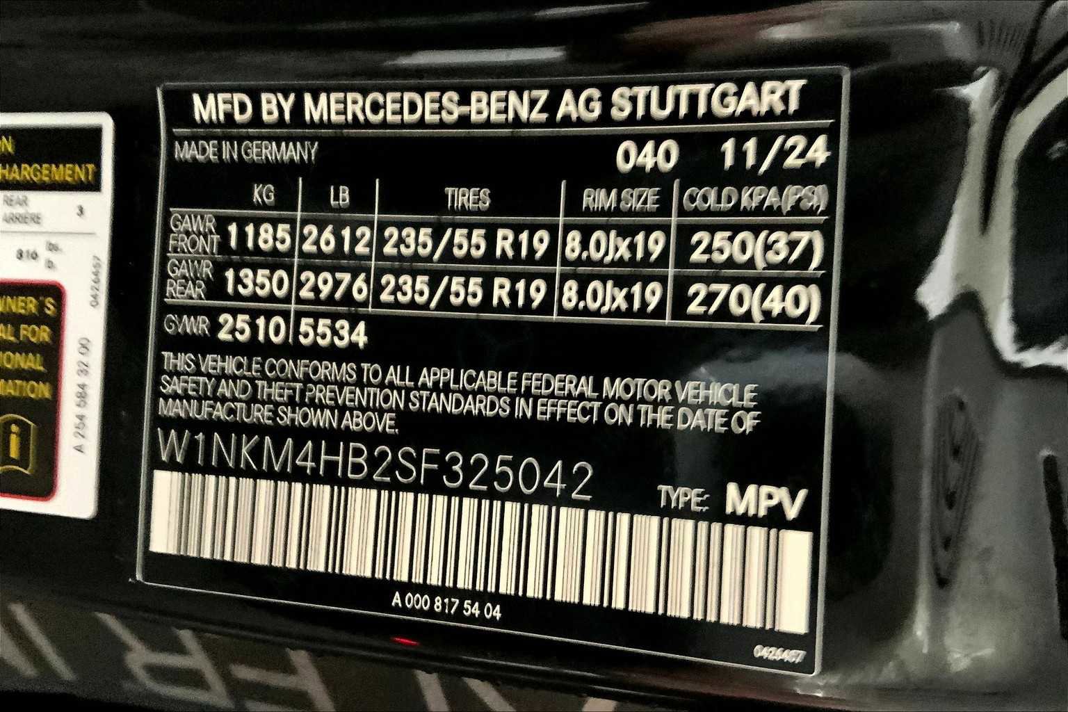 Used 2025 Mercedes-Benz GLC 300 4MATIC image 13