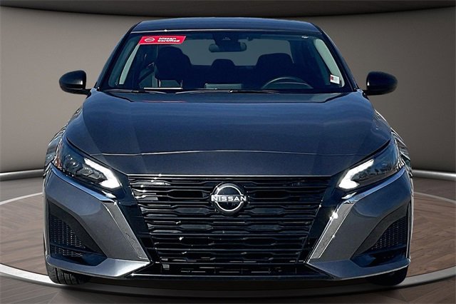 Certified 2025 Nissan Altima 2.5 S image 3