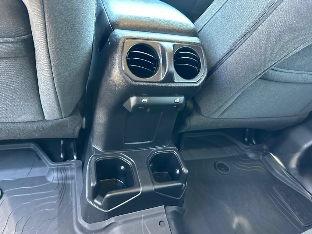 Used 2024 Jeep Wrangler Unlimited Sport AWD/4WD image 22