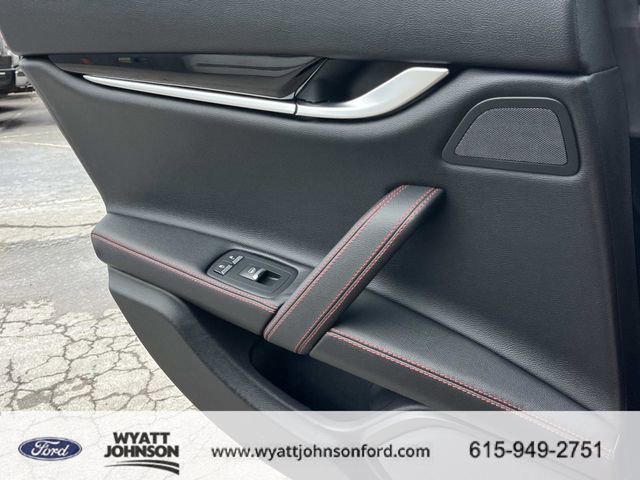 Used 2019 Maserati Ghibli S Q4 AWD/4WD image 18