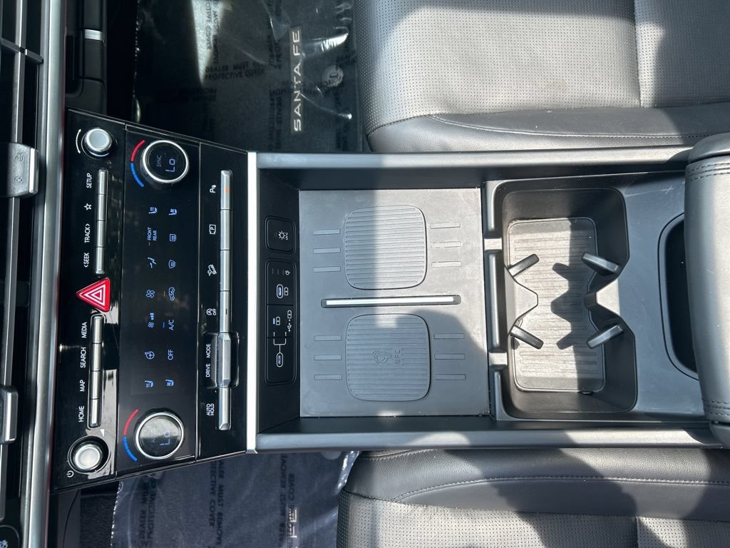 Certified 2024 Hyundai Santa Fe Limited FWD image 17