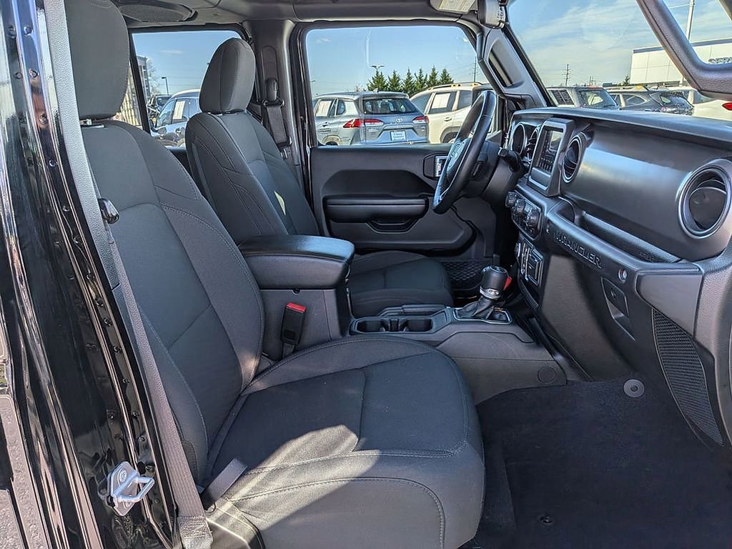 Used 2021 Jeep Wrangler Unlimited Sport image 25