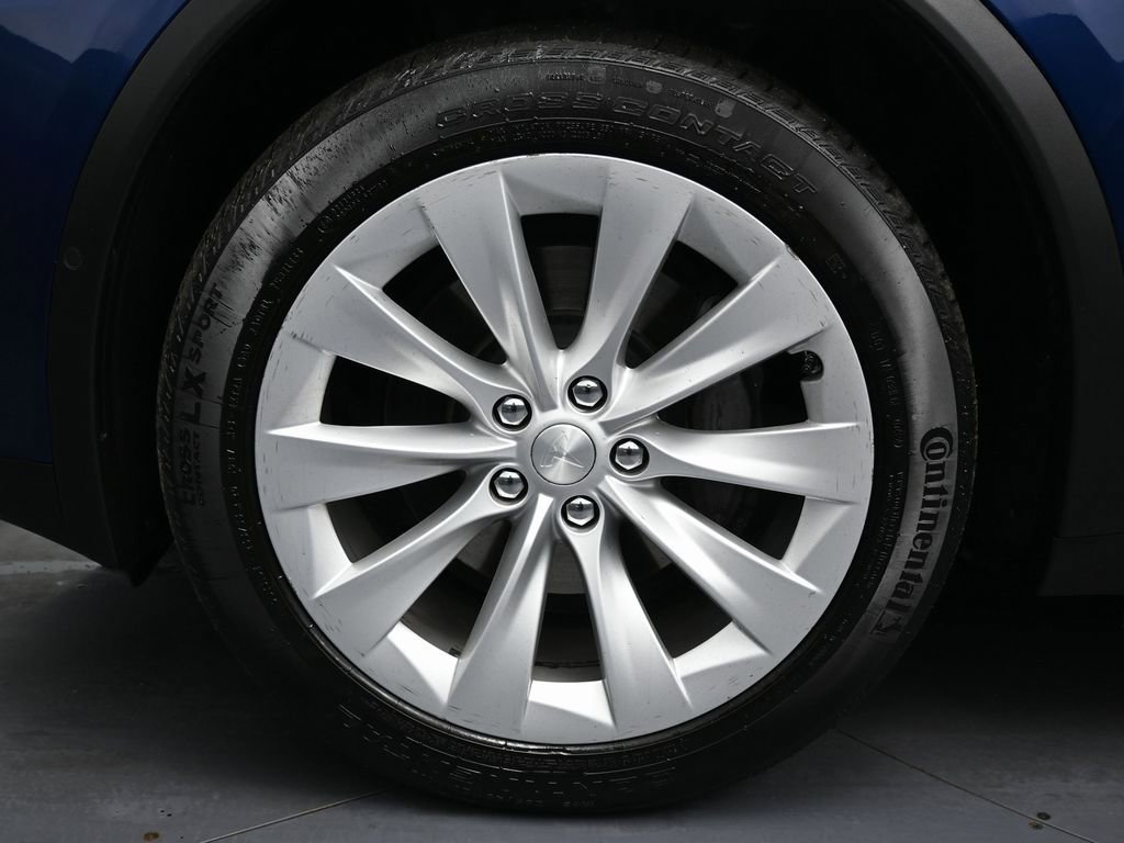 Used 2017 Tesla Model X 100D image 11