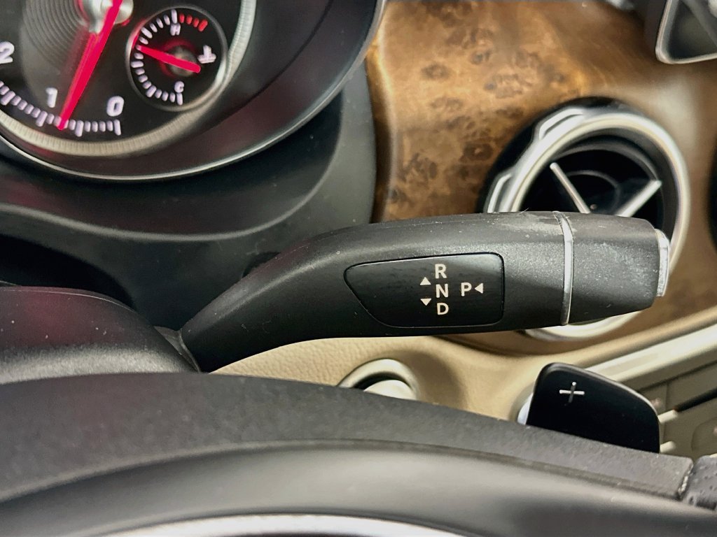 Used 2019 Mercedes-Benz GLA 250 image 16