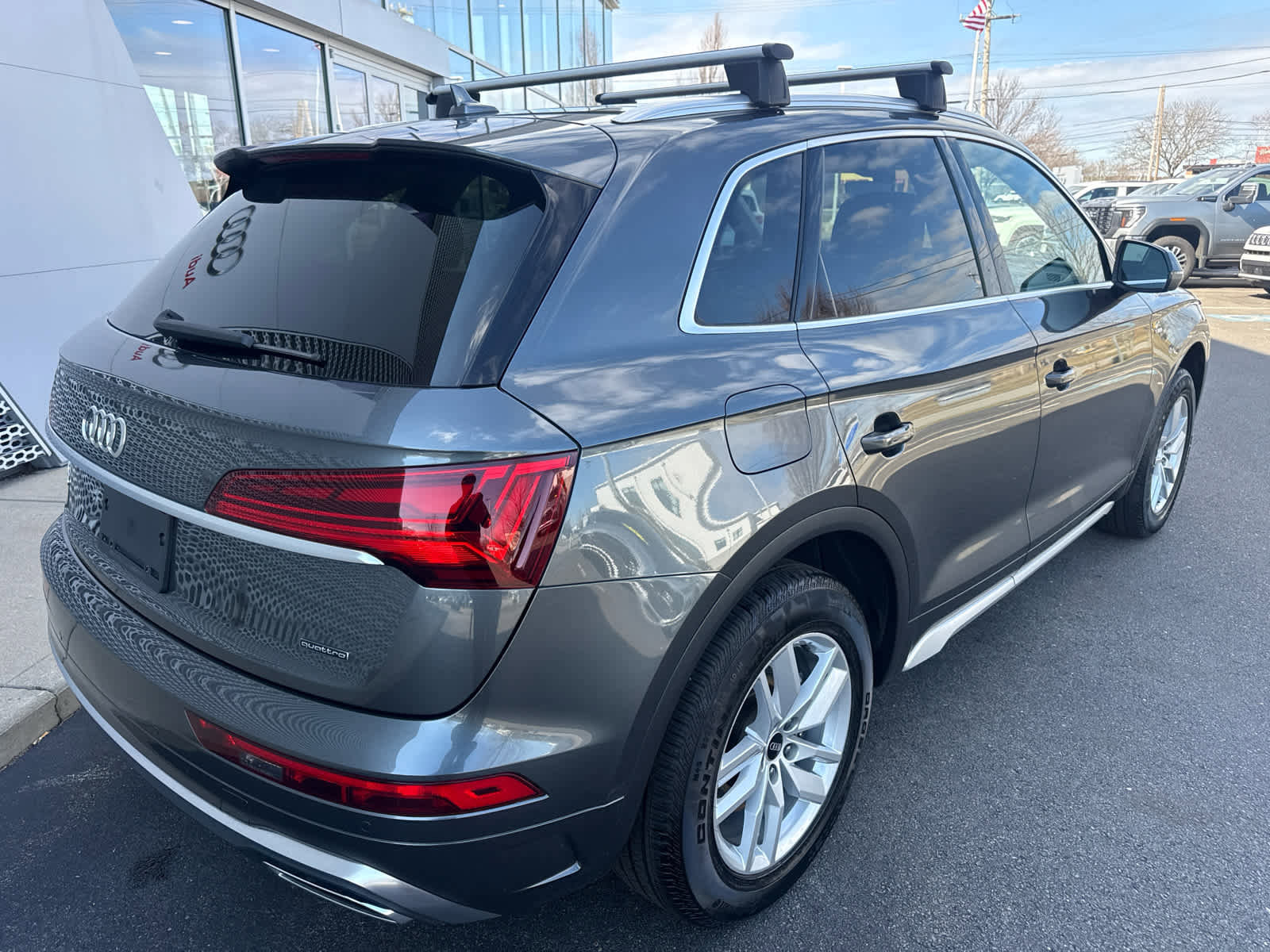 Used 2023 Audi Q5 2.0T Premium w/ Convenience Package image 23