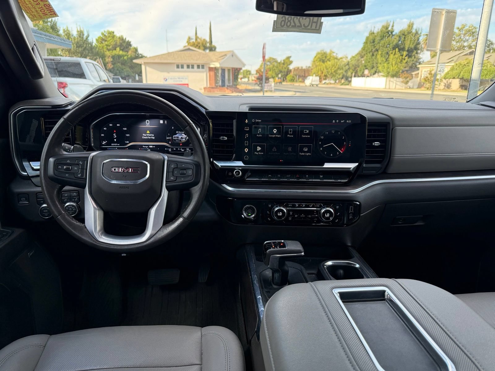 Used 2022 GMC Sierra 1500 SLT w/ SLT Convenience Package AWD/4WD image 10