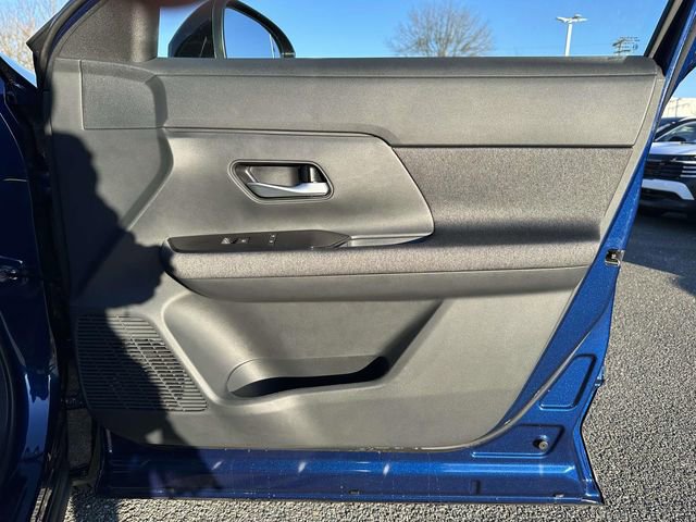 New 2026 Nissan Kicks SV w/ Cold Weather Package image 8