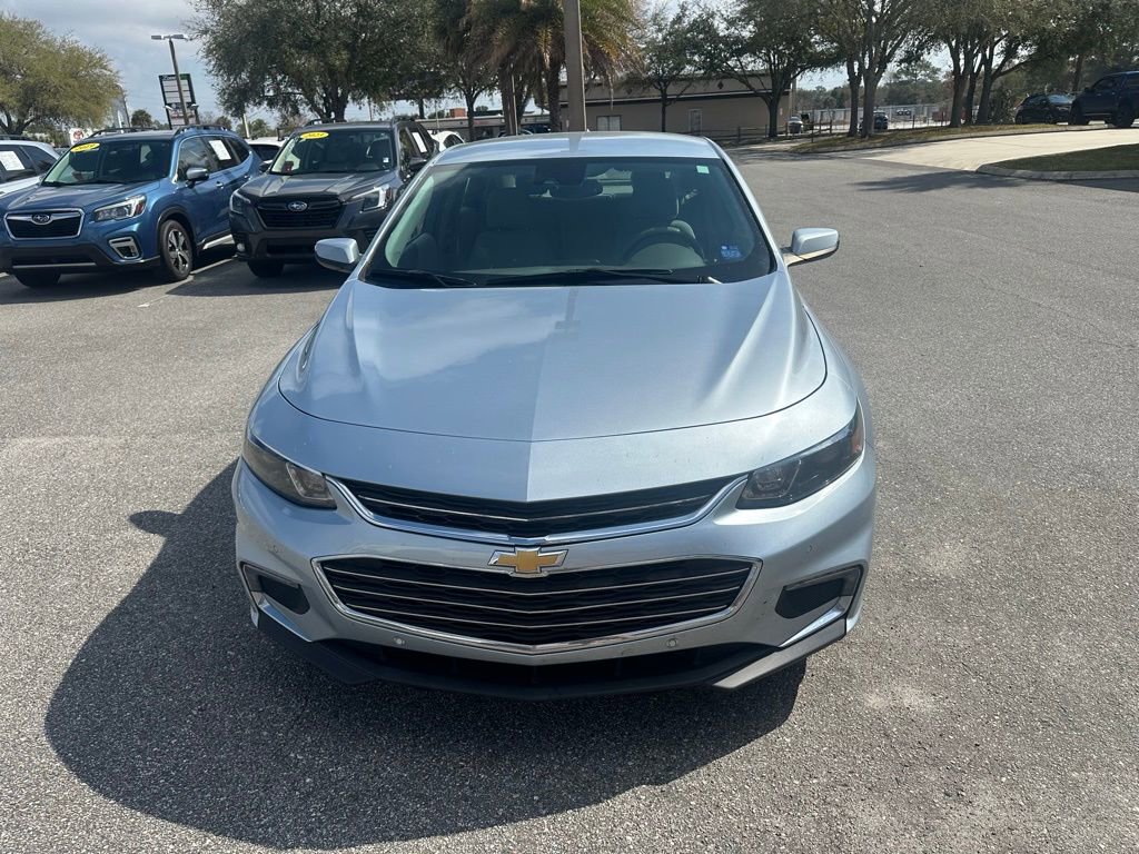 Used 2017 Chevrolet Malibu LT w/ Driver Confidence Package image 12