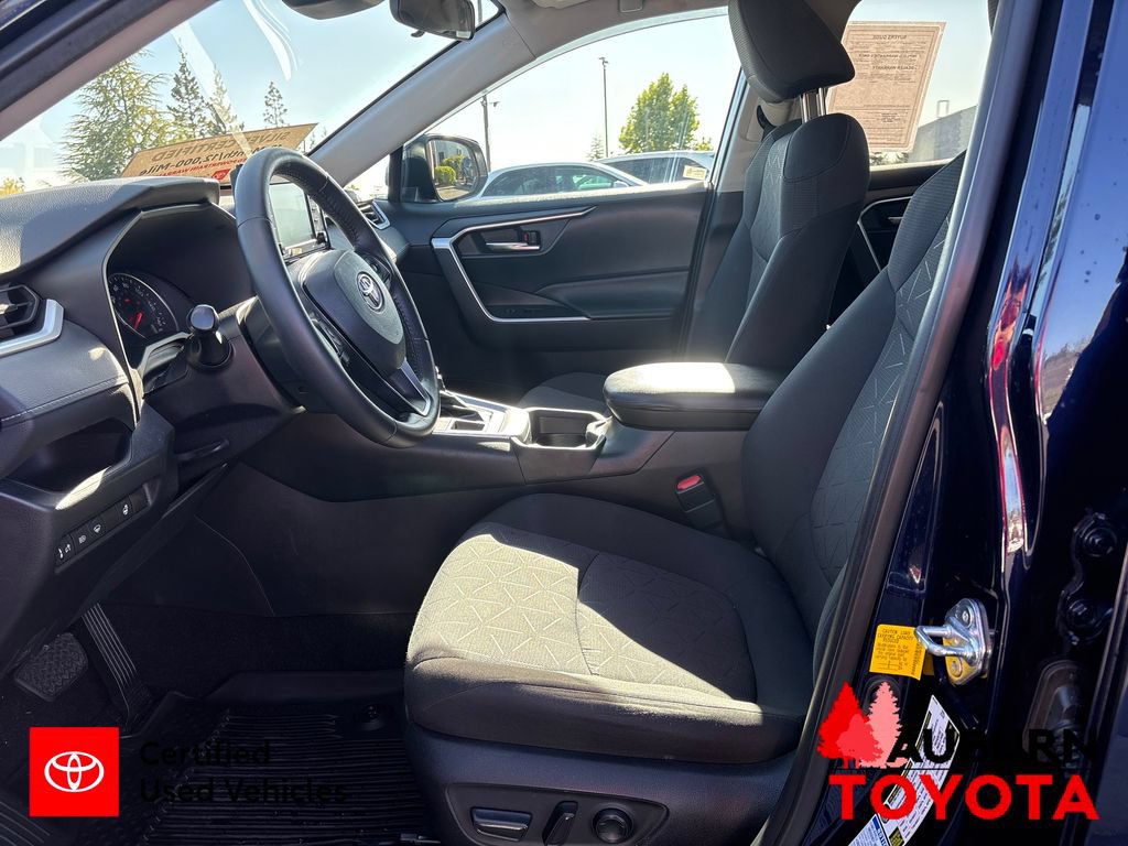 Certified 2021 Toyota RAV4 XLE w/ XLE Grade Weather Package AWD/4WD image 12