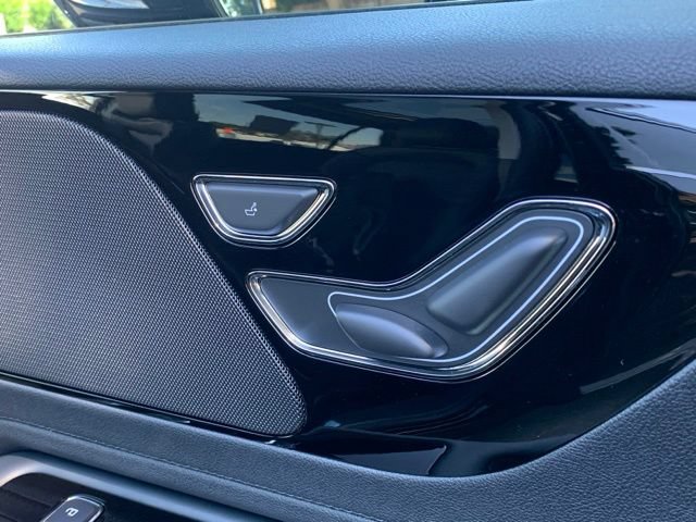 New 2026 Lincoln Aviator AWD image 16