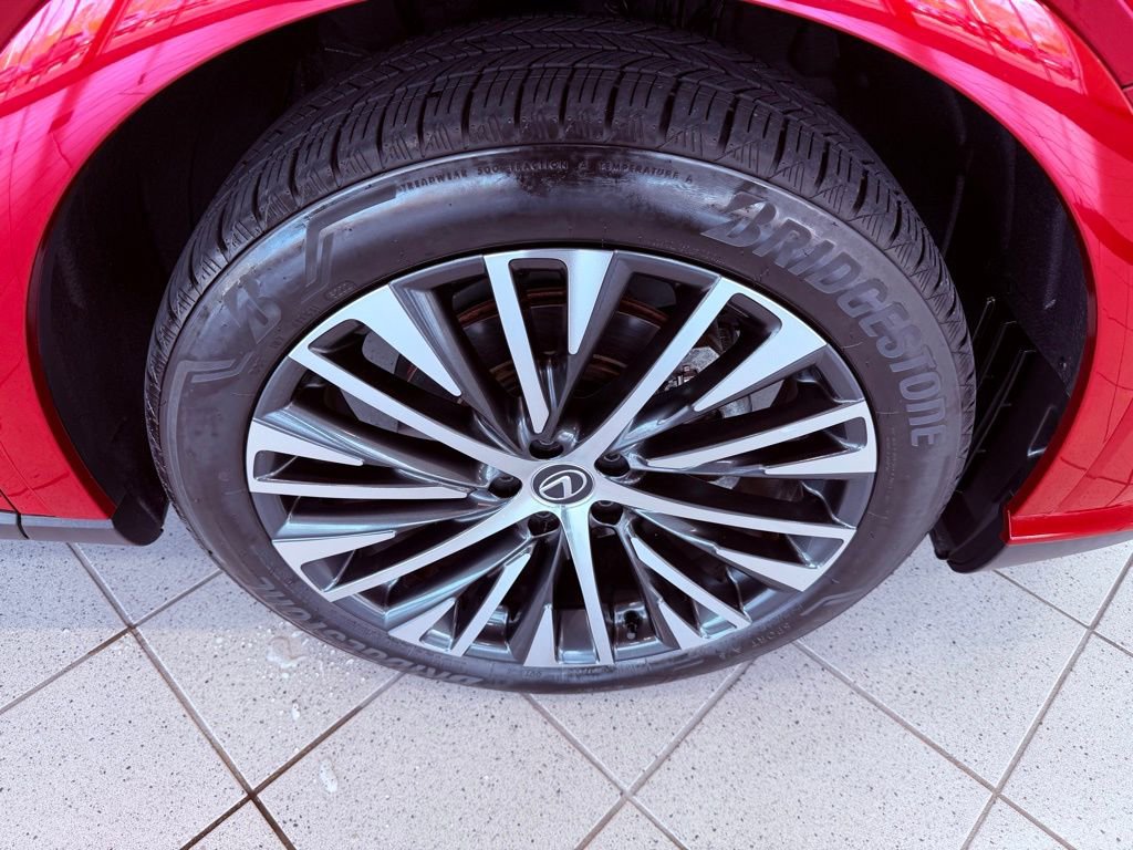 Certified 2023 Lexus RX 350 Premium Plus w/ Accessory Package (Z1) image 17