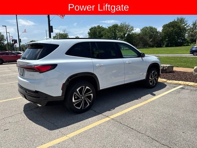 Used 2026 Buick Enclave Sport Touring w/ Power Package FWD image 8