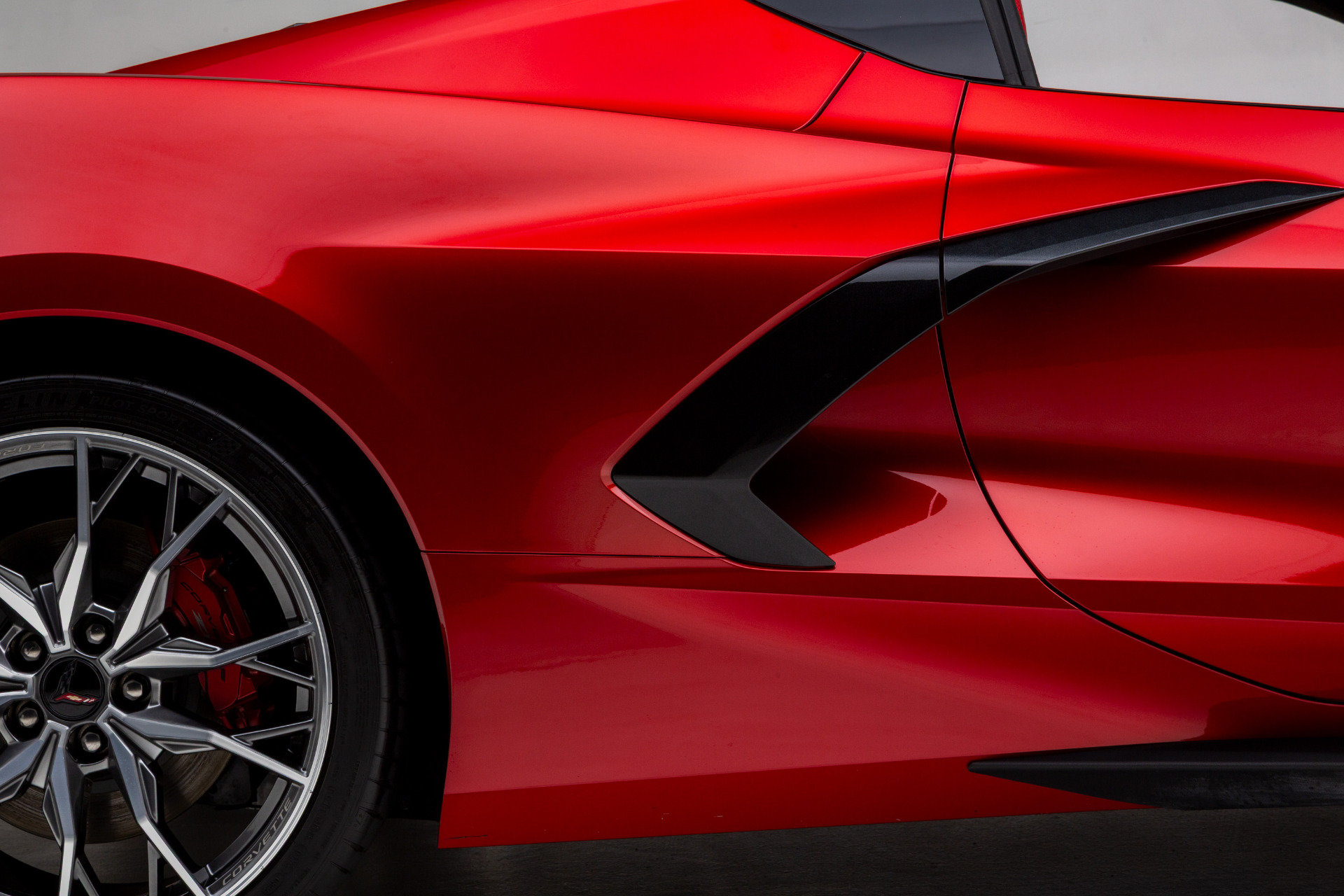 Used 2023 Chevrolet Corvette Stingray Premium Cpe w/ Z51 Performance Package RWD image 37