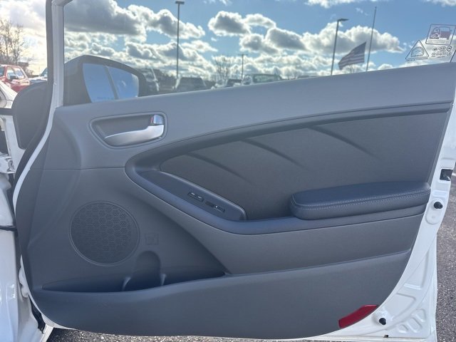 Used 2018 Kia Forte LX image 18