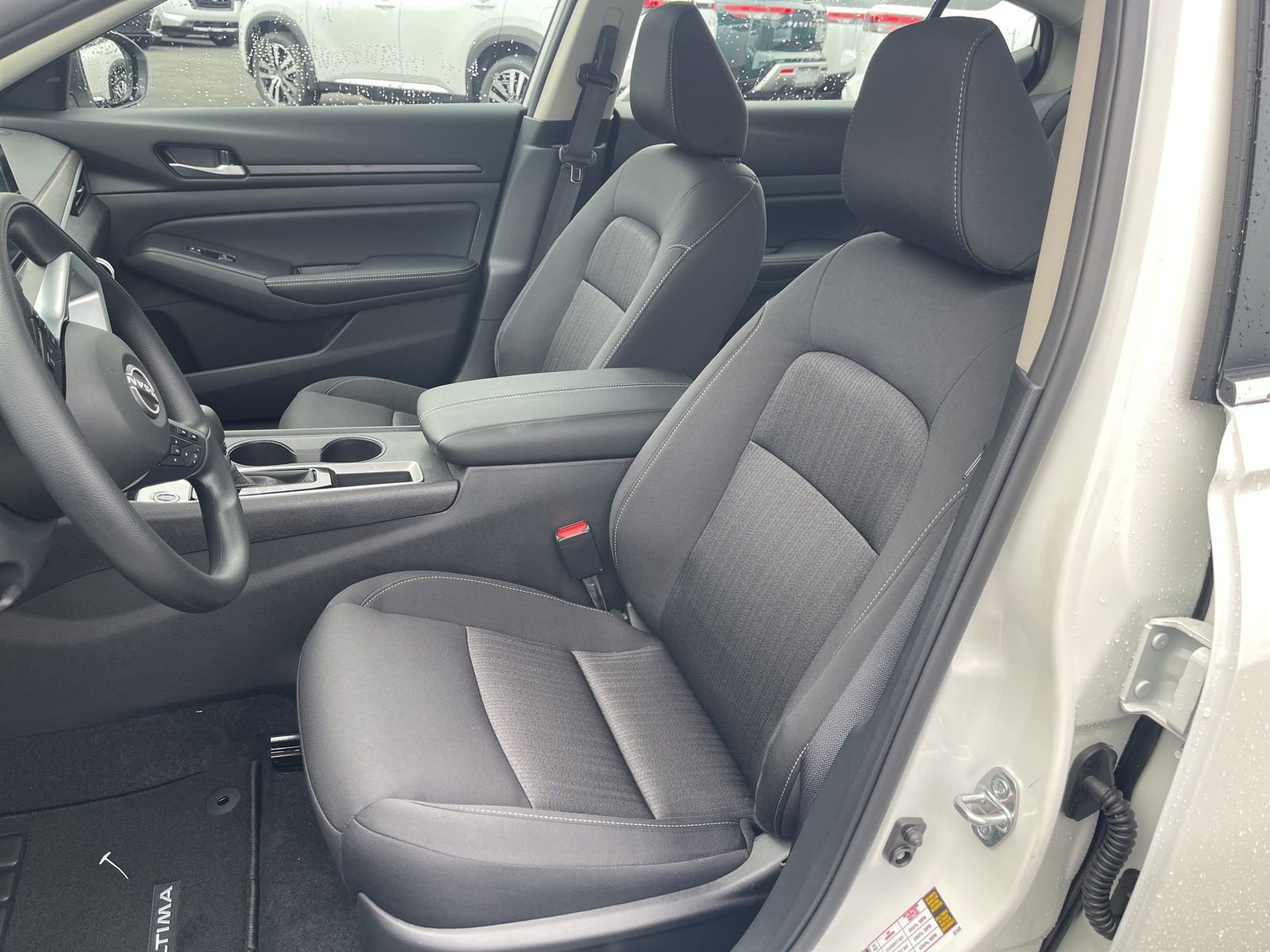 New 2025 Nissan Altima 2.5 SV image 14