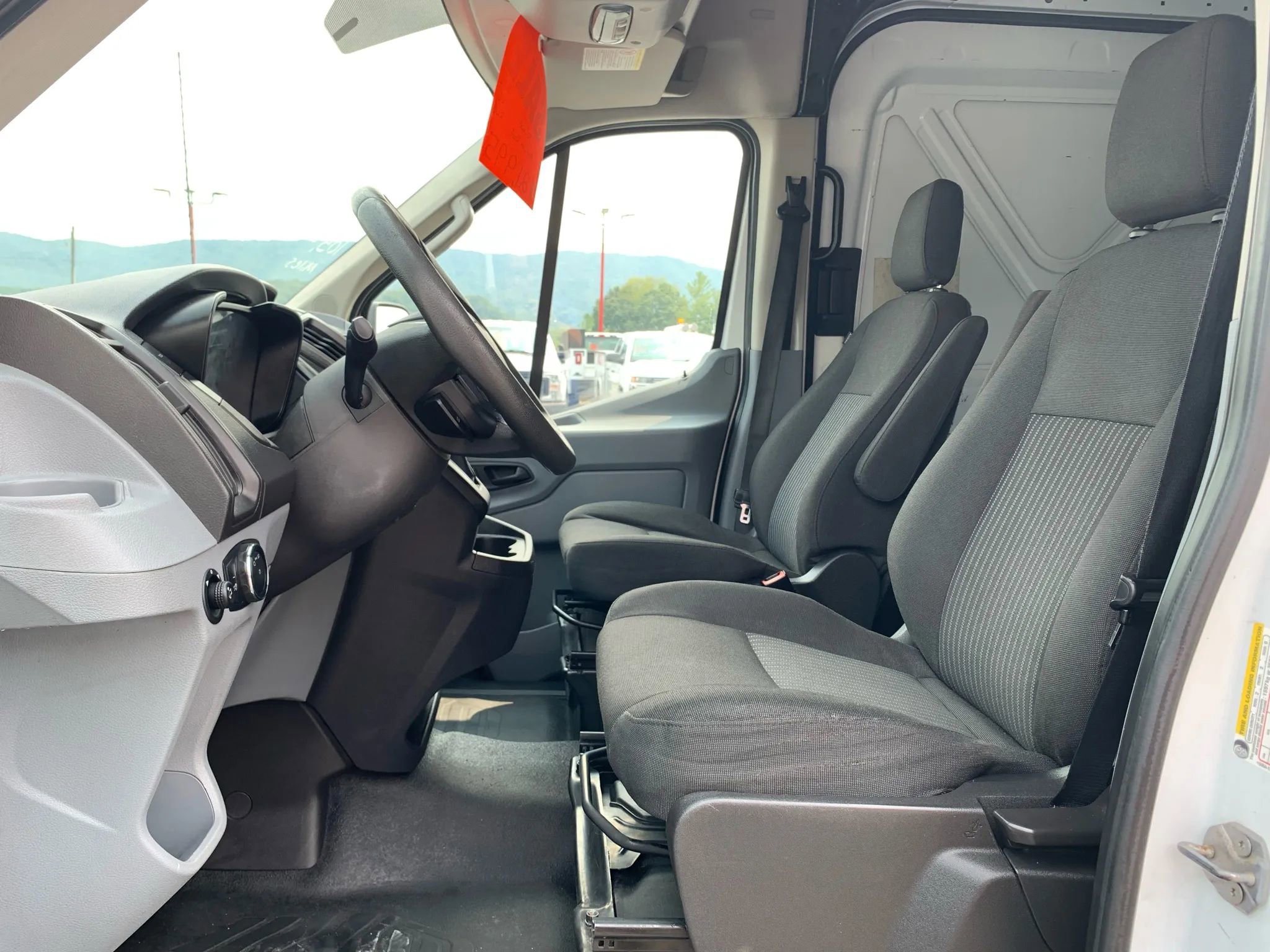 Used 2016 Ford Transit 150 130 Medium Roof RWD image 9