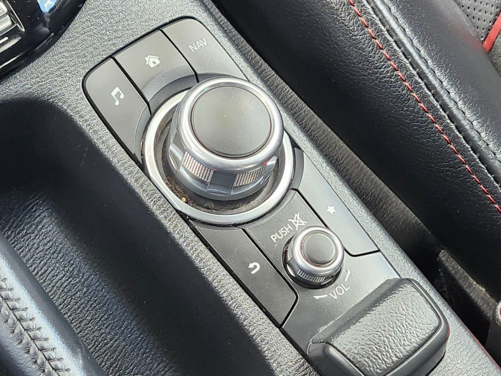 Used 2018 MAZDA CX-3 Grand Touring image 23