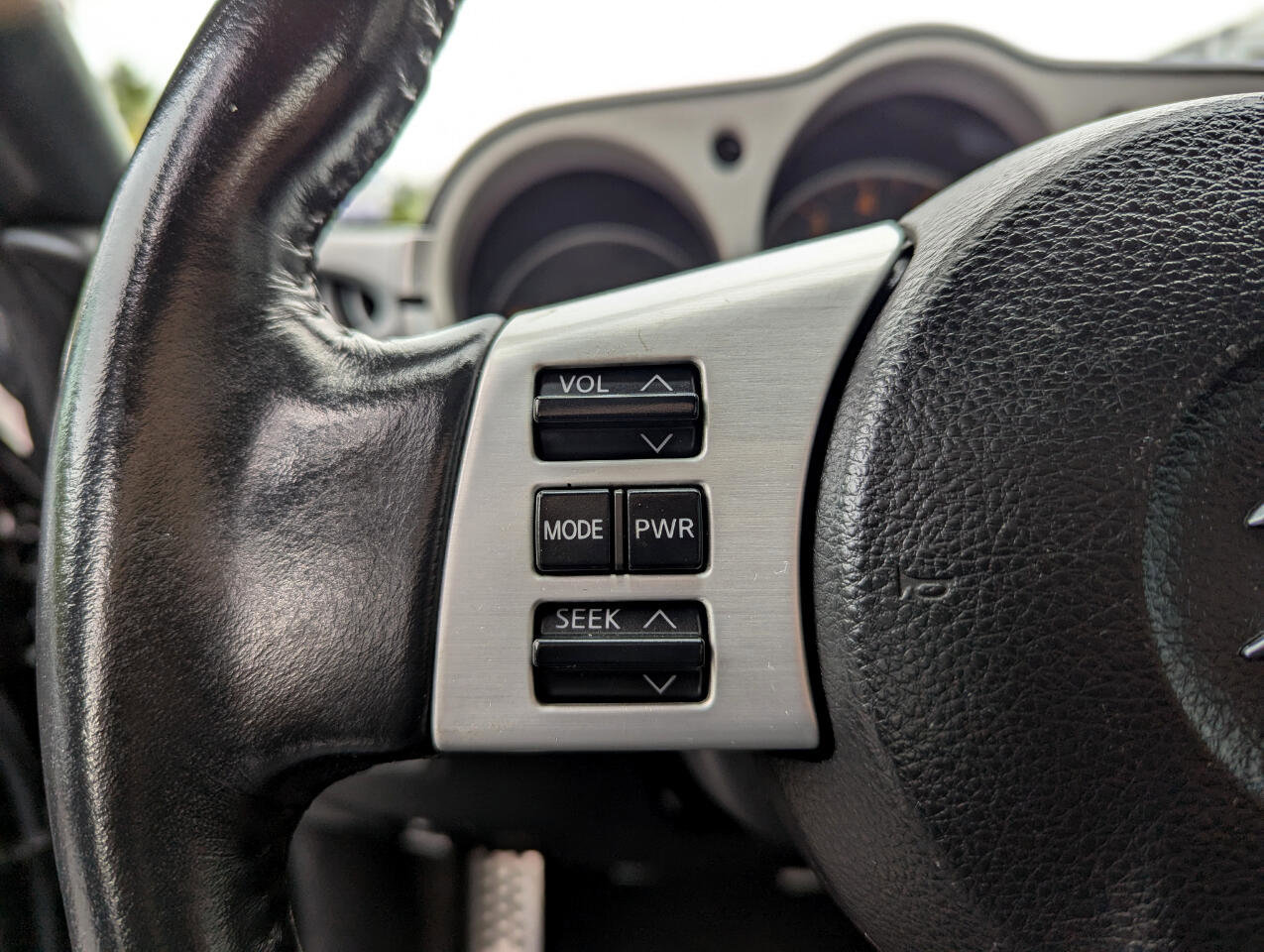 Used 2006 Nissan 350Z Touring image 15