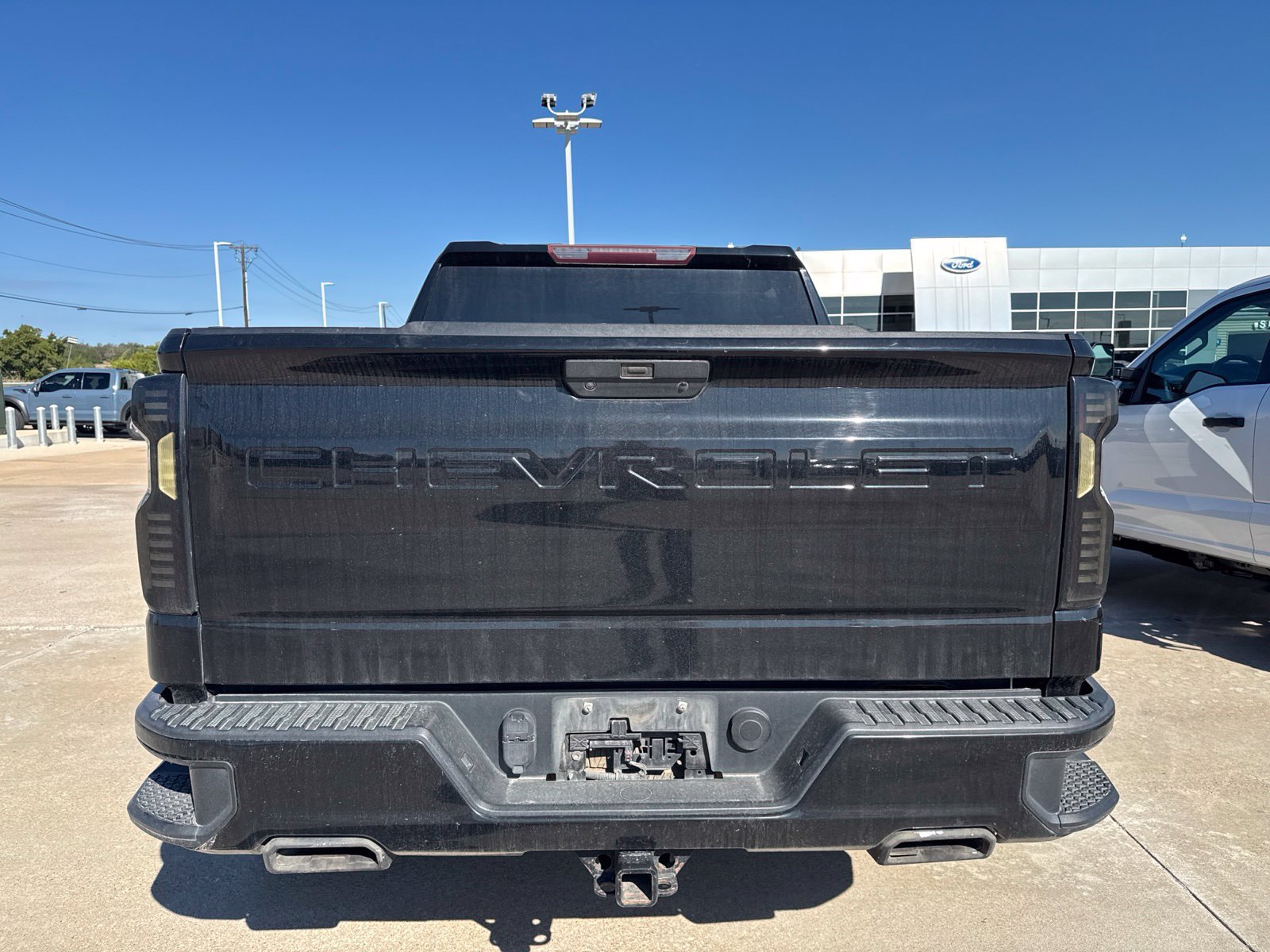 Used 2020 Chevrolet Silverado 1500 RST AWD/4WD image 3