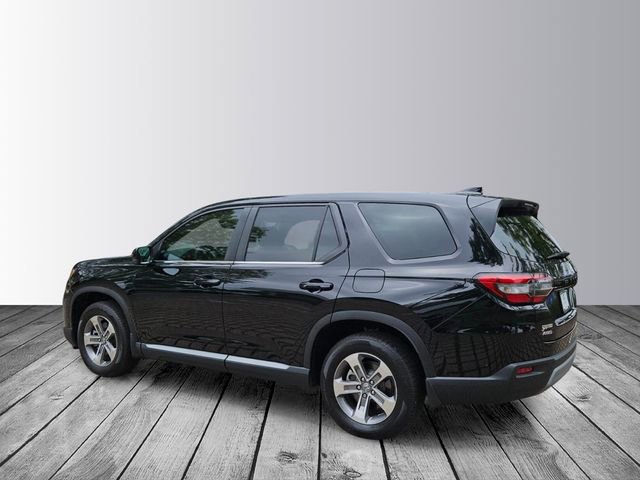 Certified 2025 Honda Pilot EX-L image 3