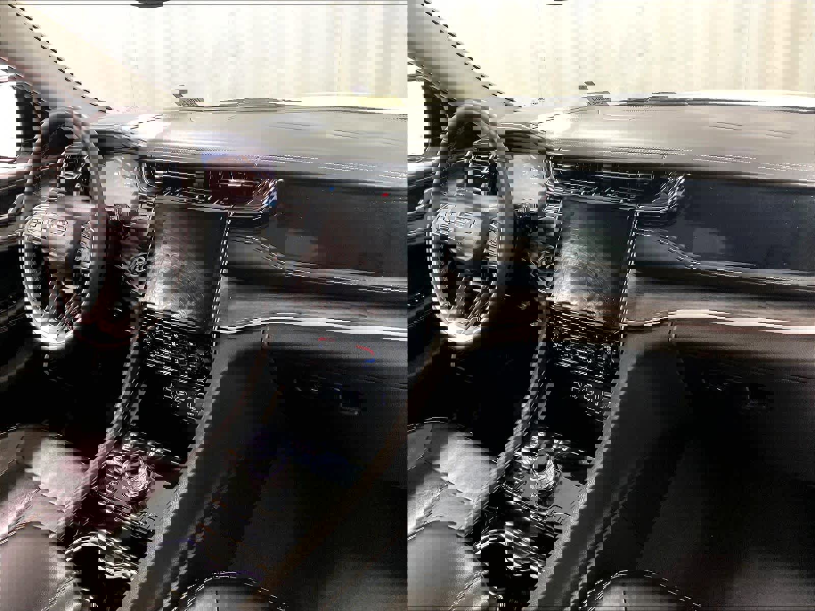 Used 2022 Jeep Grand Cherokee Limited 4xe w/ MOPAR Finishing Package image 14