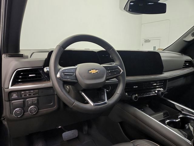 Used 2025 Chevrolet Tahoe Premier image 17