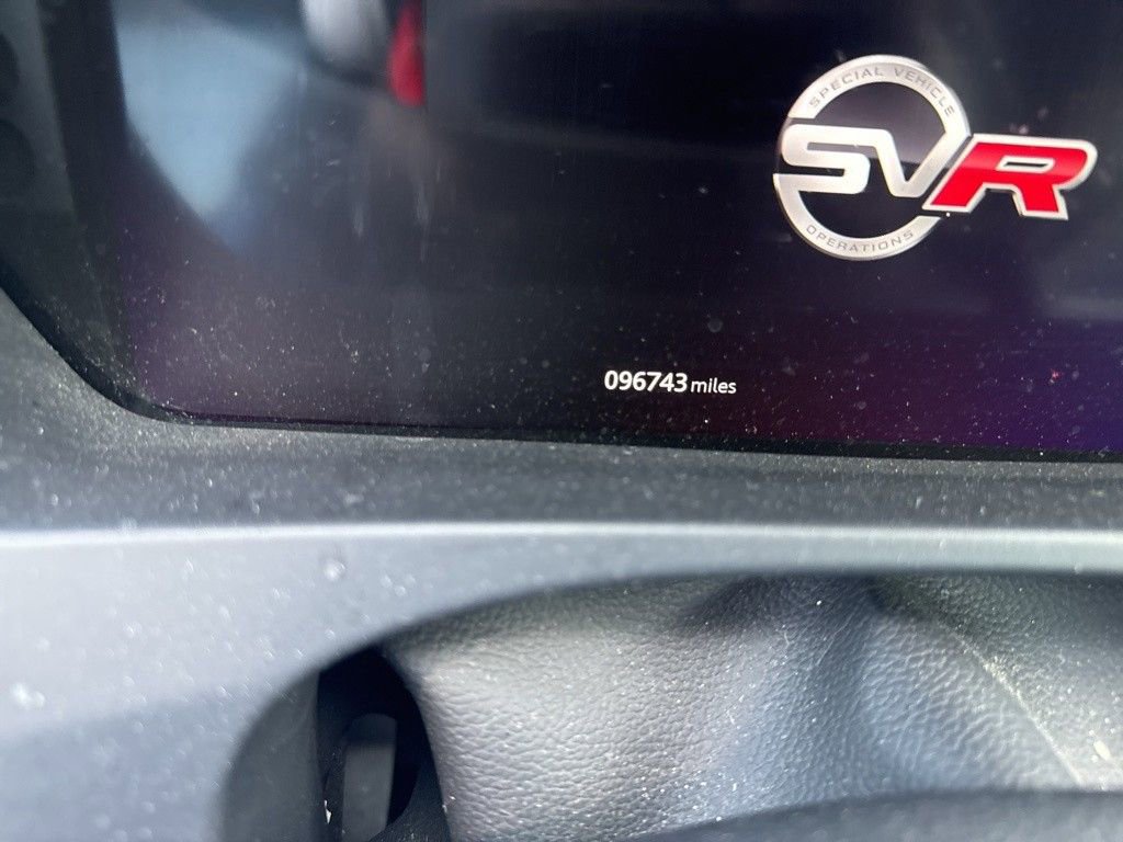 Used 2020 Jaguar F-PACE SVR image 12